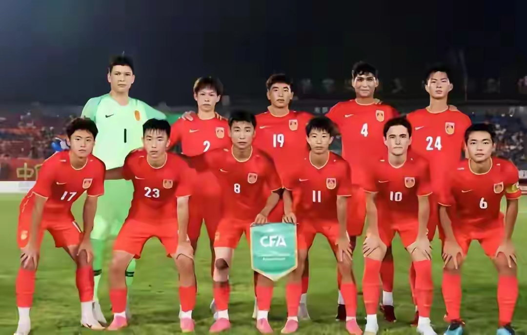 中国球队在比赛中无懈可击获得胜利